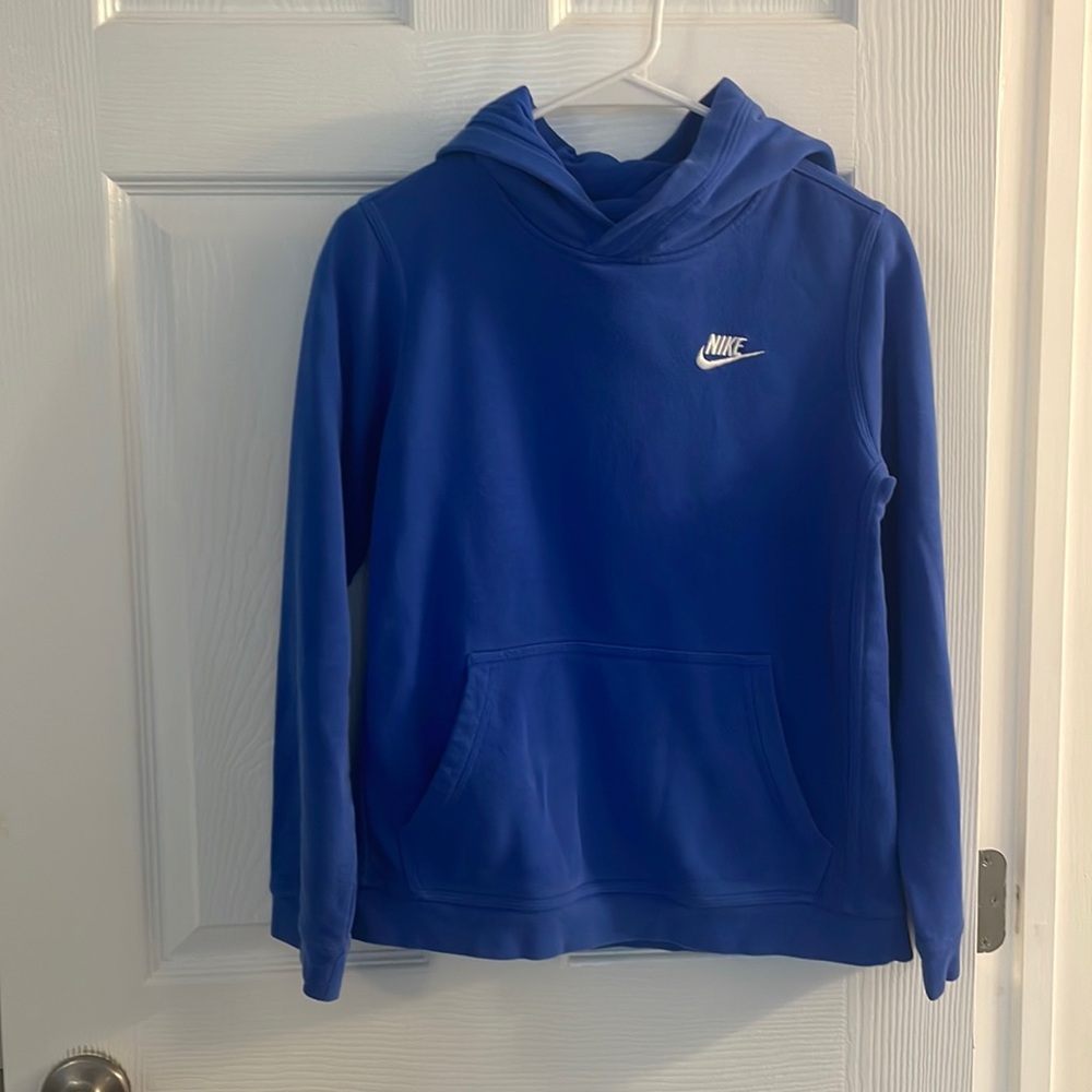 Nike sweatshirt youth large